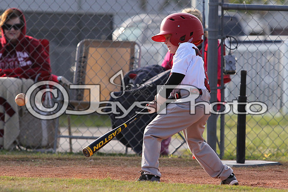 Bomb Squad vs Tigers 6-7 year old (Pitching Machine) 4-27-2015 (©Justin Manning) JWM_0164