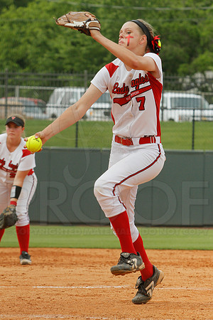 5A State Softball Finals Vilonia vs. White Hall 5-23-2014 (© Justin Manning) JWM_0100
