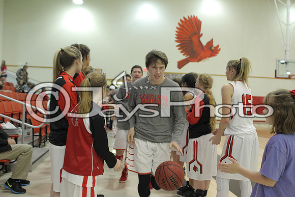Mayflower @ Harmony Grove Sr. Girls 1-26-2016 (©Justin Manning) JWM_(0538