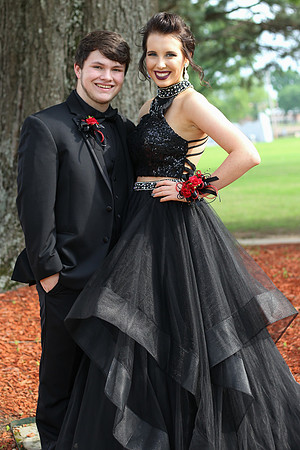 Sheridan Senior Prom 4-29-17_JWM00173
