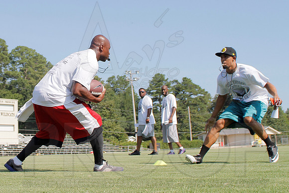 Tyrell Johnson Football Camp 7-20-12 (Justin Manning)012