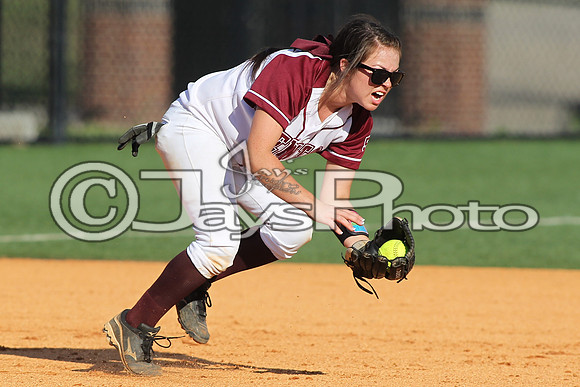 Harmony Grove @ Benton softball 4-16-2015 (©Justin Manning) JWM_0247