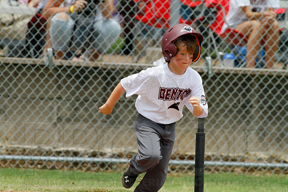 Benton vs. Lonoke 5-6 year old All Stars 6-27-2014 (©Justin Manning) JWM_032