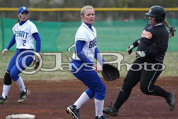 Bryant vs. Batesville softball 3-28-2015 (©Justin Manning) JWM_0037