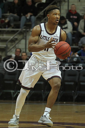 Louisiana Lafayette @ Arkansas-Little Rock Men's Basketball 1-7-2016 (©Justin Manning) JWM_0274