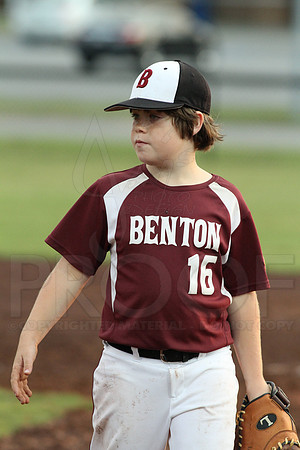 Benton vs. Madison County 8 year olds (Pastiche magazine) 7-18-2014 (©Justin Manning) JWM_044