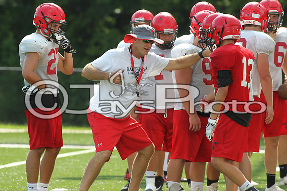 Harmony Grove Football Practice 8-10-17_JWM00195
