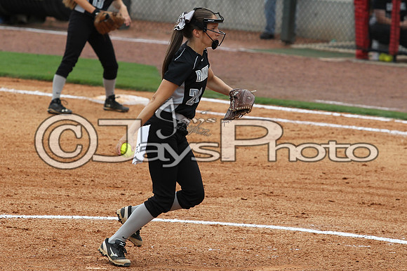4A State Softball Finals Bauxite vs. Mena 5-22-2015 (©Justin Manning) JWM_0394