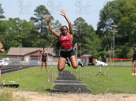 2A Region 8 District Track Meet 4-28-25_JWM_0058