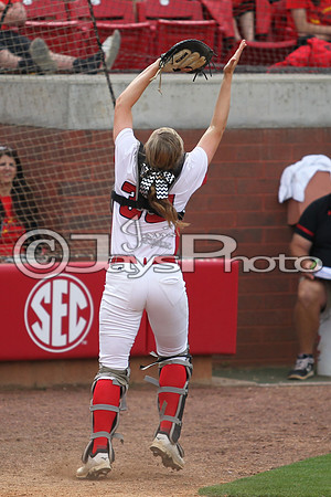 4A State Softball Finals Bauxite vs. Mena 5-22-2015 (©Justin Manning) JWM_0641