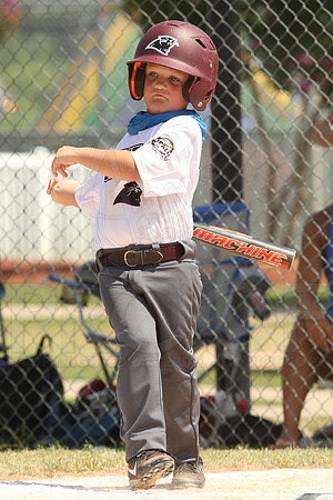 Benton vs. Mountain Home 5-6 year old All Stars 7-12-2014 (©Justin Manning) JWM_071
