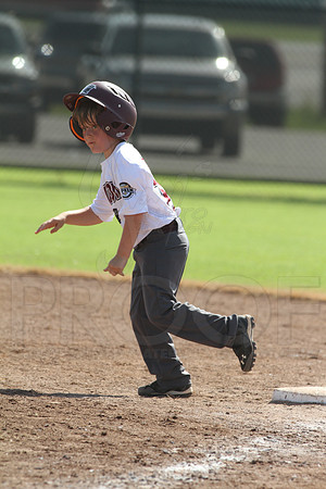 Benton vs. Bryant 5-6 year old All Stars 7-12-2014 (©Justin Manning) JWM_199