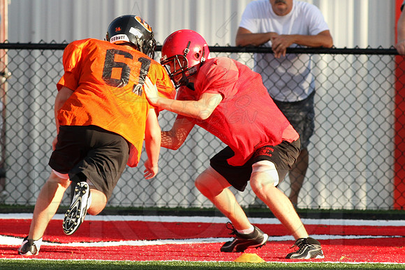 Harmony Grove Football Team Camp (Practice) 7-15-2014 (©Justin Manning) JWM_206