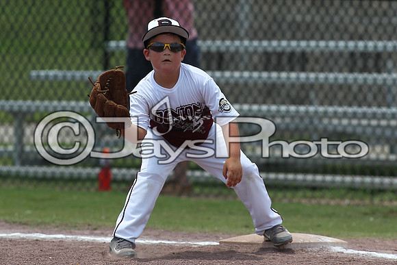 Benton (Cobb) vs. Benton (Jackson) Cal Ripken t-ball All-Stars 7-11-2015 (©Justin Manning) JWM_0003