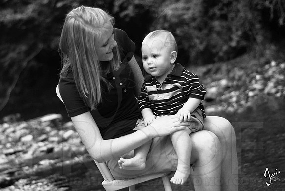 Madison & Kaleb Jacobs 7-7-12 (Justin Manning)019-2