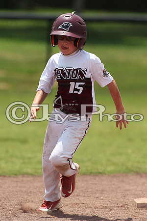 Benton (Cobb) vs. Benton (Jackson) Cal Ripken t-ball All-Stars 7-11-2015 (©Justin Manning) JWM_0064