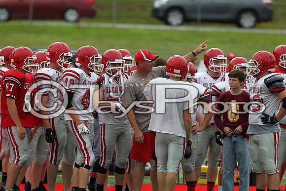 Glen Rose towel game (preseason football red-white game) 5-28-2015 (©Justin Manning) JWM_0041