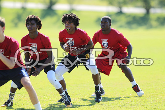 Tyrell Johnson Football Camp 6-10-17_JWM00197