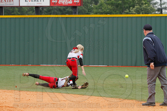 Benton vs. Russellville State Simi-Finals 5-17-2014 (© Justin Manning) JWM_0170