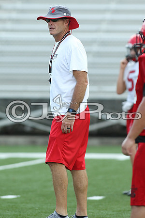 Harmony Grove Football Practice 8-10-17_JWM00037