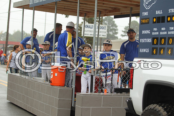 East End Parade 11-4-17_JWM0157