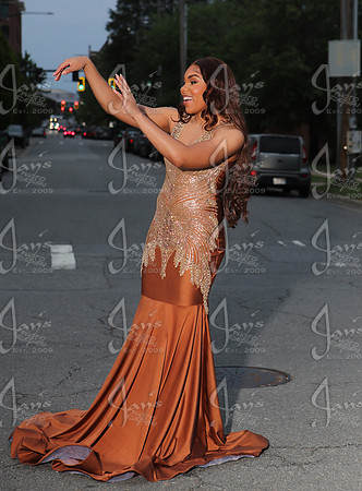Ky Wilson (Little Rock Central Prom) 4-26-25_JWM_0124