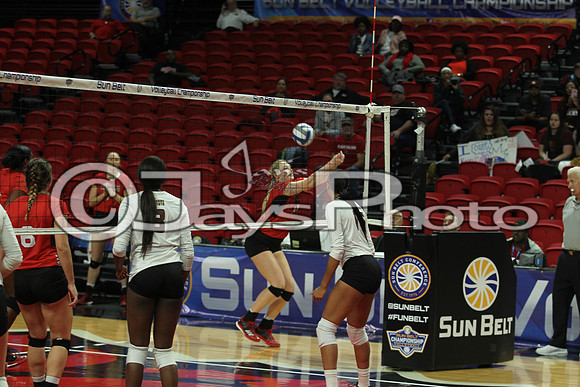 Louisiana vs. Texas State 11-18-17_JWM0160