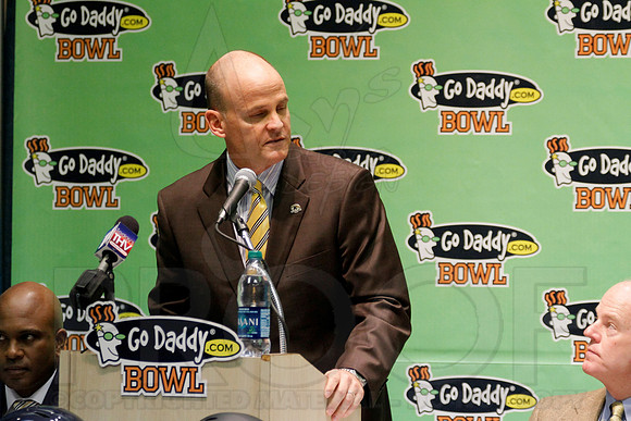 Go Daddy Press Conference (Larry the Cable Guy) & Mayor Luncheon 1-4-13 (Justin Manning)0031