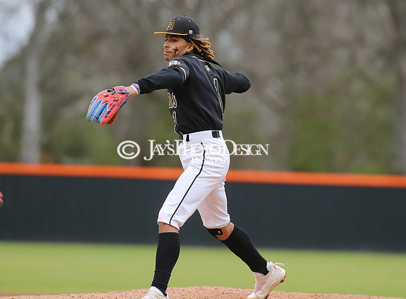 Dequeen @ Malvern baseball 3-18-22_JWM_0118