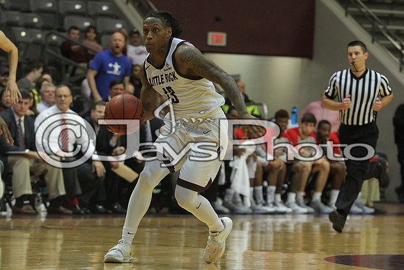 Louisiana Lafayette @ Arkansas-Little Rock Men's Basketball 1-7-2016 (©Justin Manning) JWM_0481