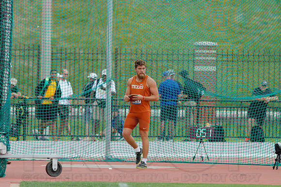 NCAA West Track and Field Preliminaries 5-31-2014 (© Justin Manning) JWM_0058