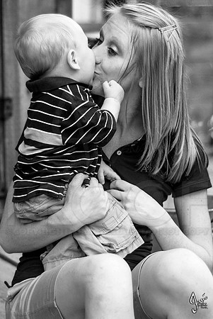 Madison & Kaleb Jacobs 7-7-12 (Justin Manning)065-2