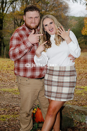 Aaron & Rebekah (Engagment Photos) 11-25-22_JWM_0178