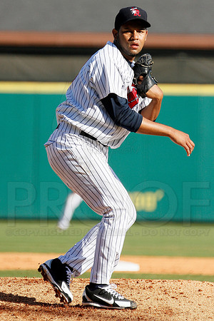 NW Arkansas Naturals @ Arkansas Travelers 4-21-12(Justin Manning)098