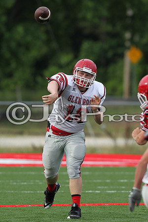 Glen Rose towel game (preseason football red-white game) 5-28-2015 (©Justin Manning) JWM_0081