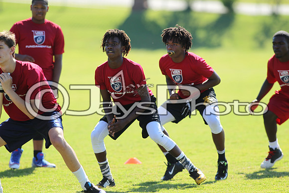 Tyrell Johnson Football Camp 6-10-17_JWM00193