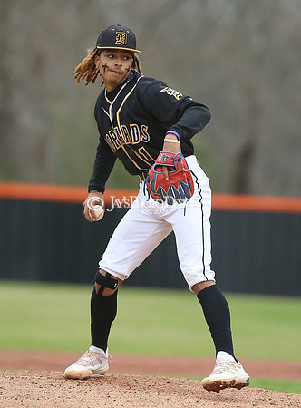 Dequeen @ Malvern baseball 3-18-22_JWM_0003
