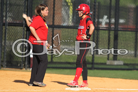 Harmony Grove @ Benton softball 4-16-2015 (©Justin Manning) JWM_0353