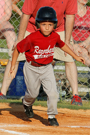 Phillies vs. Razorbacks 5-6 year old baseball 6-3-2014 (© Justin Manning) JWM_0188