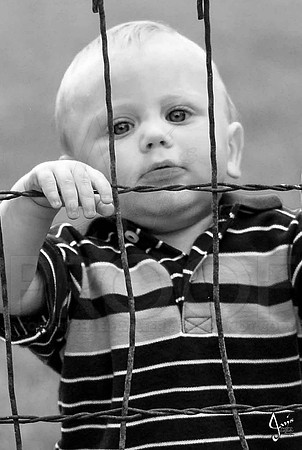 Madison & Kaleb Jacobs 7-7-12 (Justin Manning)077-2