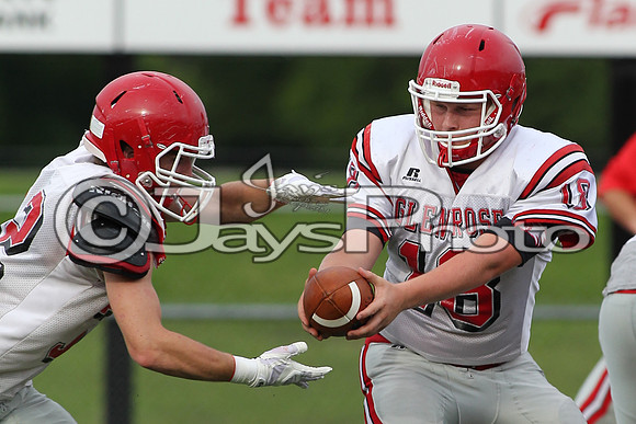 Glen Rose towel game (preseason football red-white game) 5-28-2015 (©Justin Manning) JWM_0129