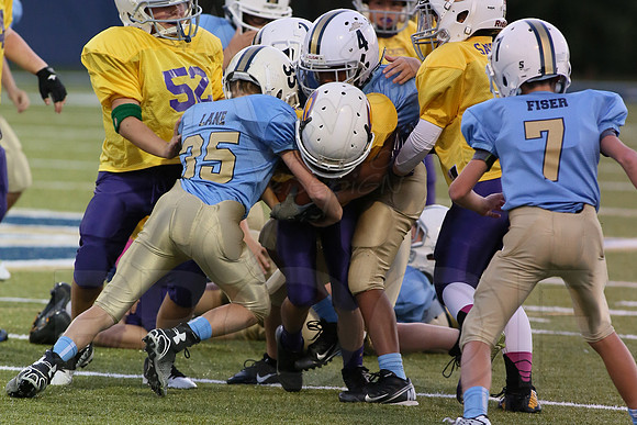 Catholic @ Pulaski Academy (Peewee) 10-14-2014 (©Justin Manning) JWM_0089