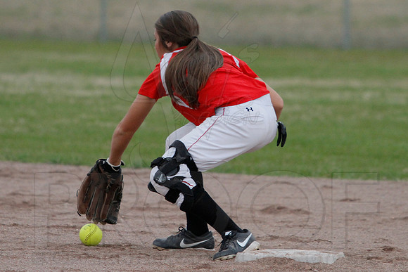 Harmony Grove @ Glen Rose softball 3-31-2014 (© Justin Manning) JWM_0140