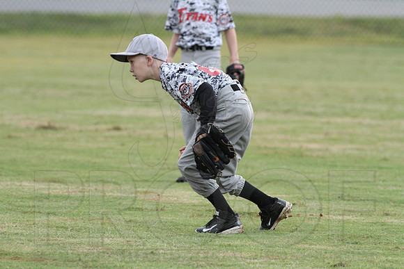 Benton vs. Madison County 8 year olds (Pastiche magazine) 7-18-2014 (©Justin Manning) JWM_015