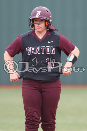 Vilonia @ Benton softball 3-3-2015 (©Justin Manning) JWM_017