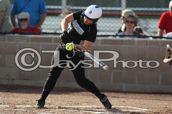 Bauxite @ Harmony Grove softball 4-21-2015 (©Justin Manning) JWM_0207
