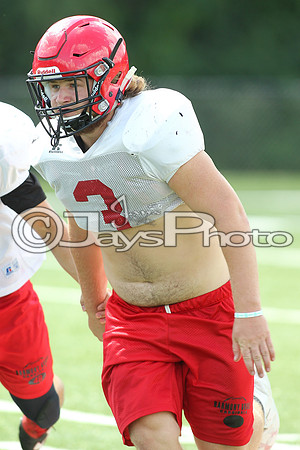 Harmony Grove Football Practice 8-10-17_JWM00014
