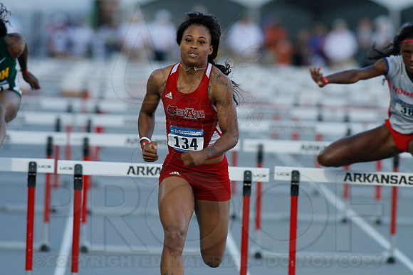 NCAA West Track and Field Preliminaries 5-31-2014 (© Justin Manning) JWM_0483