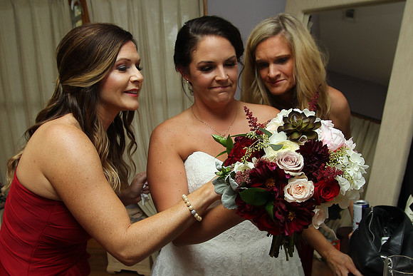 Kerri & Danny Arballo 11-4-17_JWM0188
