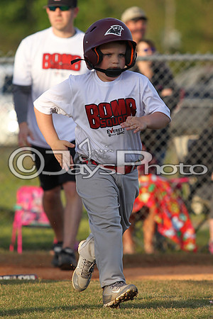 Bomb Squad vs Tigers 6-7 year old (Pitching Machine) 4-27-2015 (©Justin Manning) JWM_0211